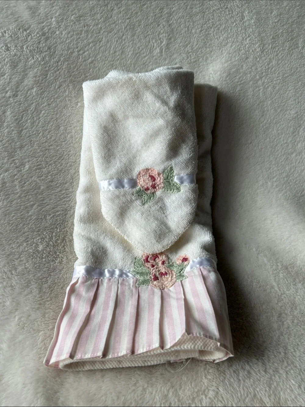 Vintage Embroidered Floral White Hand Towel and washcloth with Pink Stripe Trim